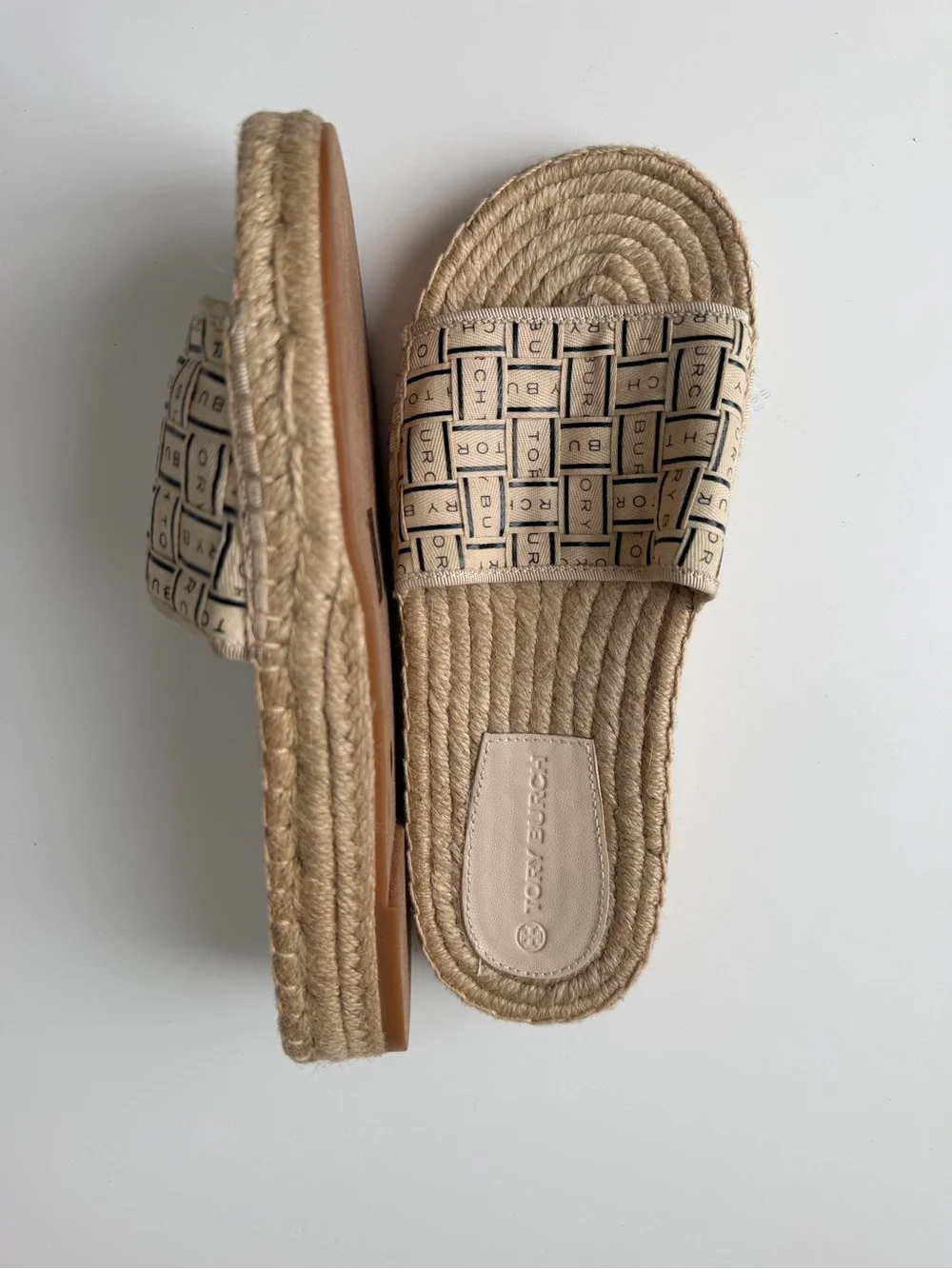 Tory Burch Woven Espadrille Slide Sandals – Tan & Black